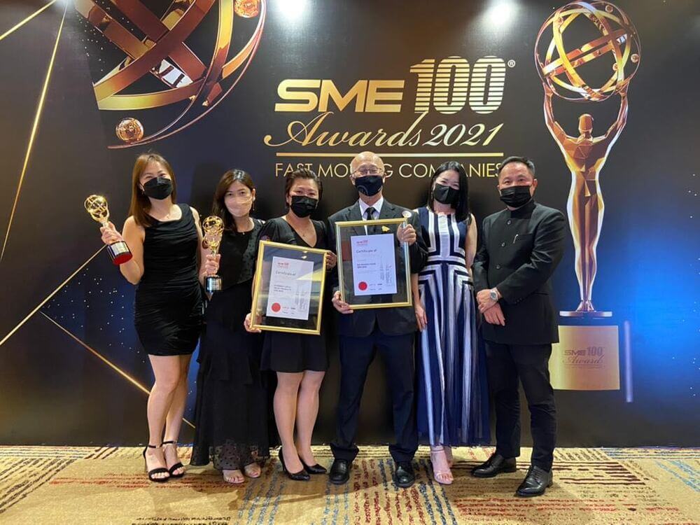 SME100 Group Photo